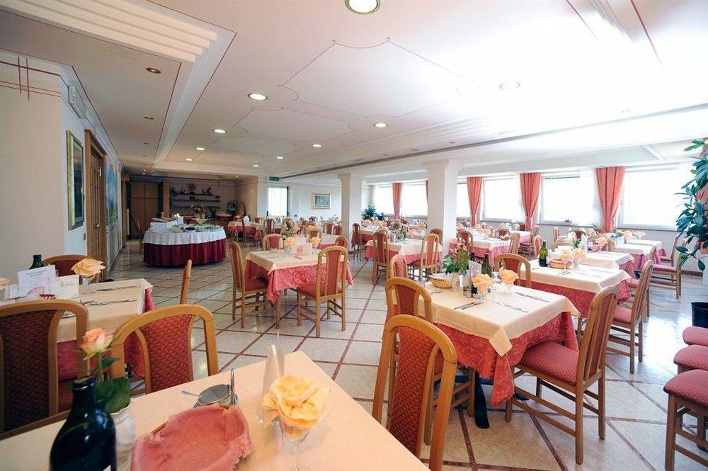 Hotel Belvedere Wellness & Family Baselga di Pinè Zewnętrze zdjęcie